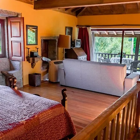 Quinta De S.vicente بيت ضيافة